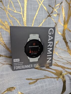 garmin Forerunner 955 Solar Smartwatch - White